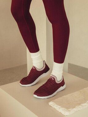 RARE LIMITED APL TechLoom Wave Ribbed Sneakers | Burgundy | OG Box | 7.5